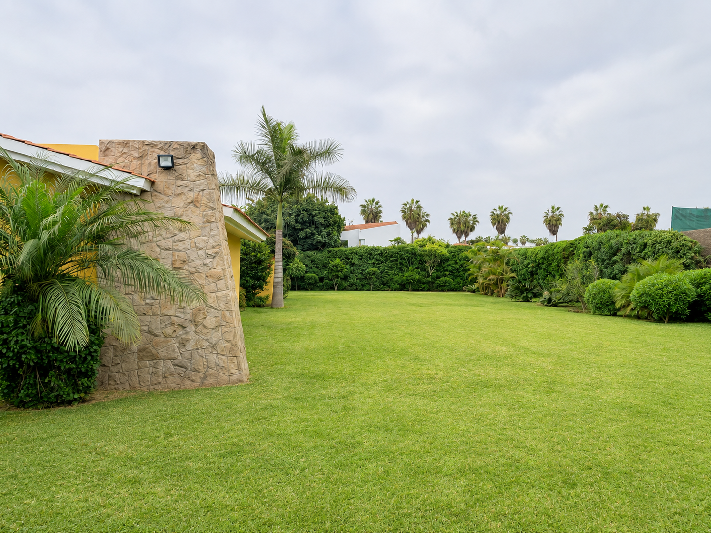EXCLUSIVO TERRENO EN LA ENCANTADA DE VILLA CHORRILLOS