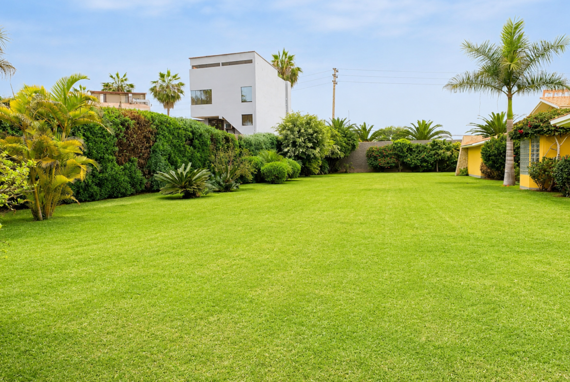 EXCLUSIVO TERRENO EN LA ENCANTADA DE VILLA CHORRILLOS